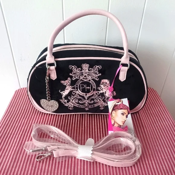 Paris Hilton Purse - Picture 4 of 13